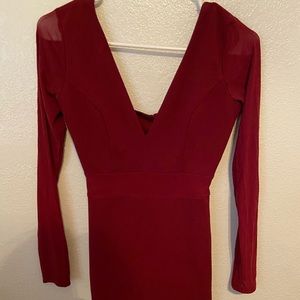 Women’s Windsor dress size small mesh sleeves
